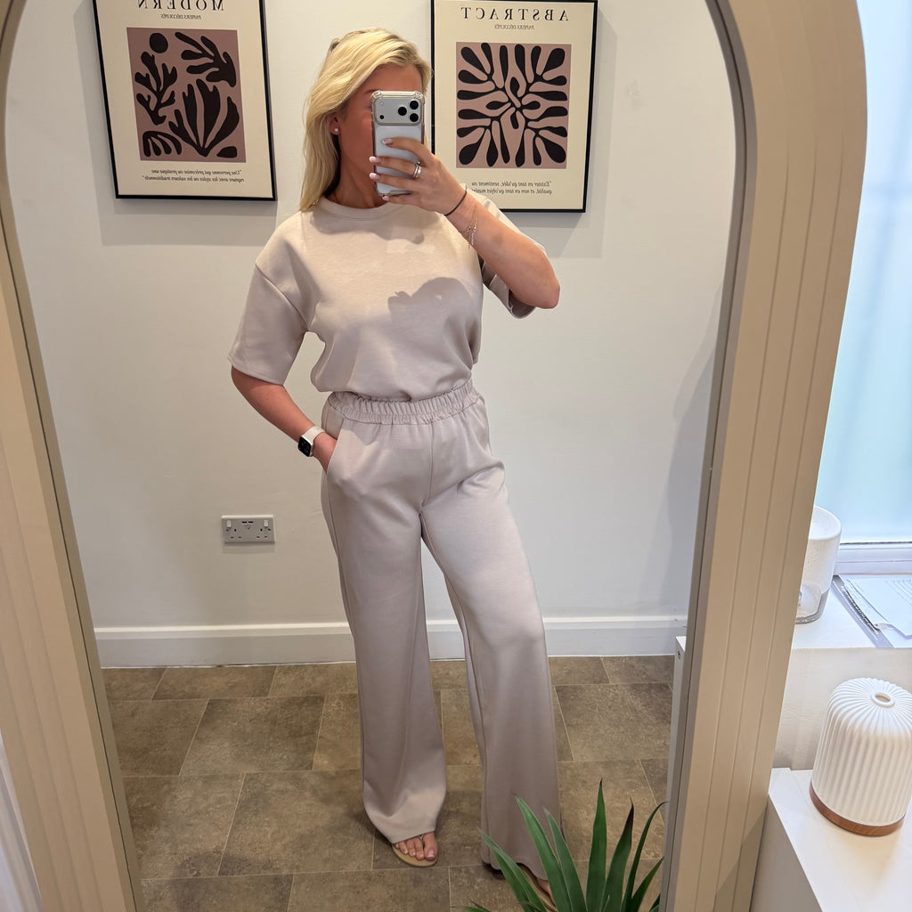 Long beige lounge set
