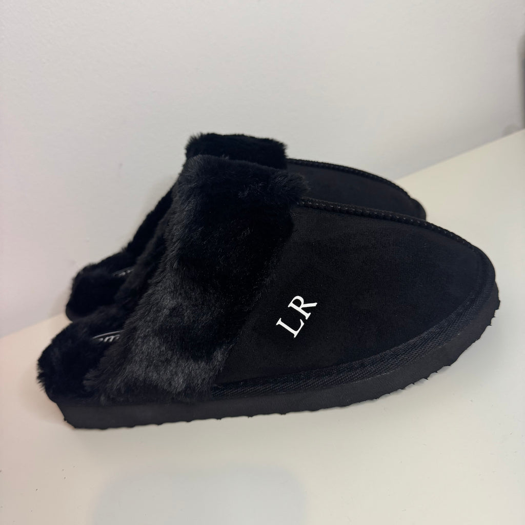 Luxury black initial slipper