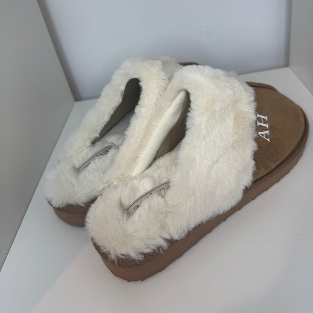 Luxury brown initial slipper